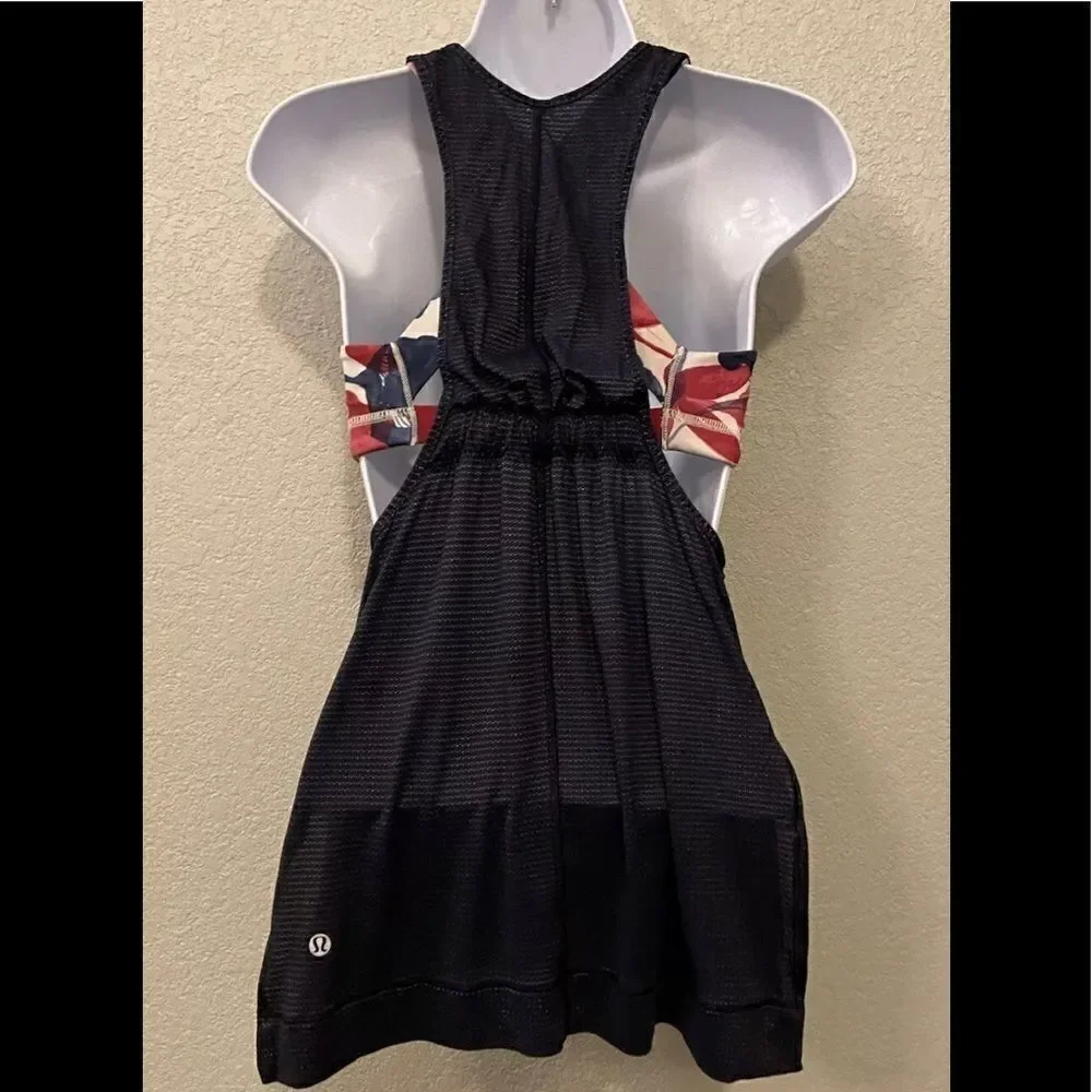 Lululemon Stash It Tank‎ Inky Floral size 6 gym sporty Athliesure running